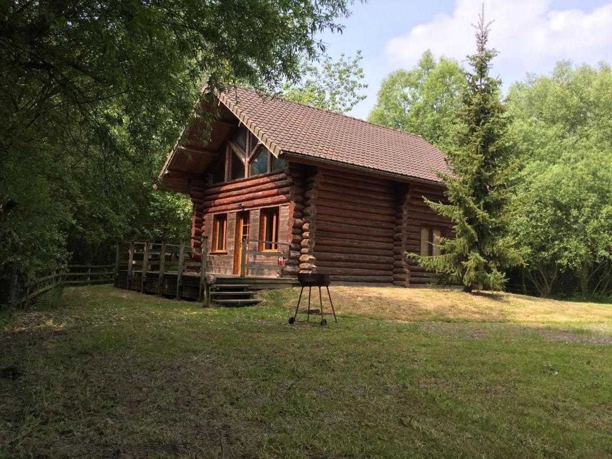 Chic Chalet In Quend Plage Les Pins With Barbecue Room photo